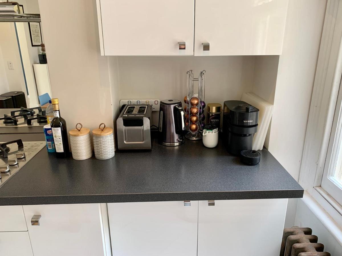 Lovely Newly Refurbished Apartment In Battersea Londres Extérieur photo