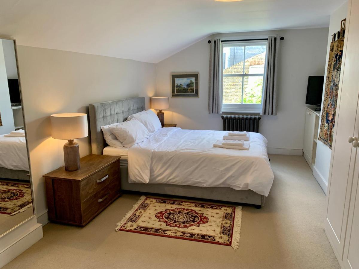 Lovely Newly Refurbished Apartment In Battersea Londres Extérieur photo